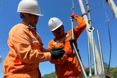 Giá điện, giá nhà cho thuê kéo CPI tháng 5 tăng 