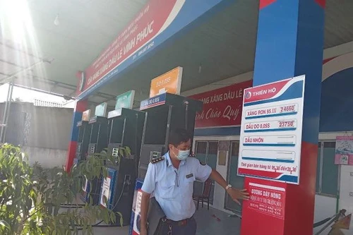 Bộ Công Thương nói gì về việc thêm 5 doanh nghiệp xăng dầu bị tước giấy phép?