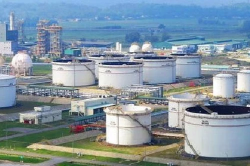 Doanh nghiệp phải chủ động nhập khẩu xăng dầu trong quý I-2023