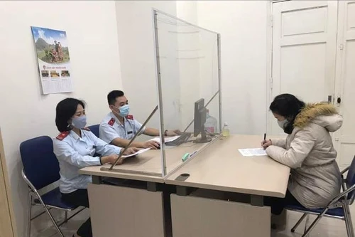 Bốn thanh niên bị phạt 30 triệu đồng vì đăng tin giả liên quan đến Covid-19