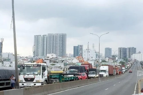 Hỏa tốc đề xuất danh mục hàng hóa “cấm lưu thông” để giải tỏa ách tắc trong vận chuyển