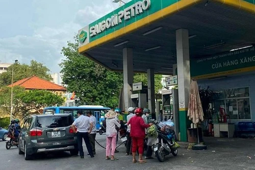 Bộ Công Thương: Phạt hơn 13 tỷ đồng 18 doanh nghiệp, tạm chưa rút giấy phép 5 đầu mối xăng dầu vi phạm