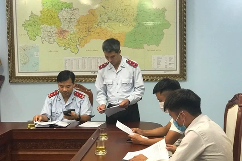 Tái phạm đăng clip nhảm nhí, Hưng Vlog bị phạt tăng nặng