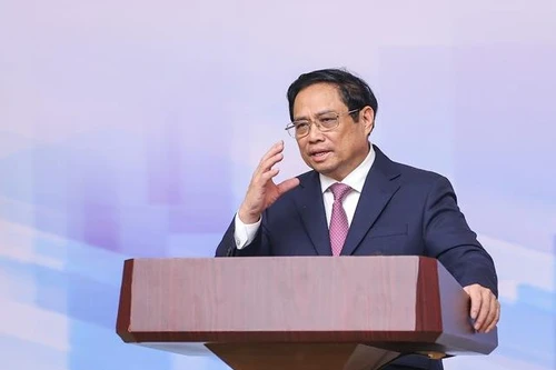 Thủ tướng đối thoại với doanh nghiệp đầu tư nước ngoài: Cam kết tạo môi trường đầu tư, kinh doanh thuận lợi 