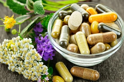 Doanh nghiệp dược vẫn chủ yếu là gia công thuốc