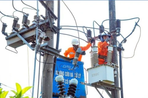 Dịp nghỉ lễ, tiêu thụ điện không theo quy luật các năm