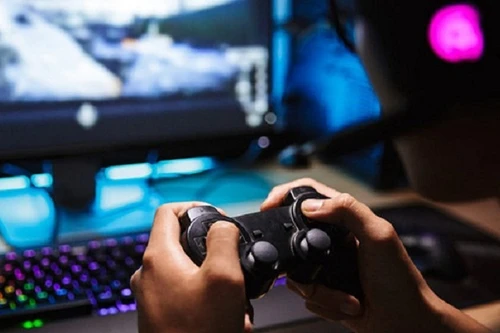 49 doanh nghiệp bị đình chỉ giấy phép cung cấp dịch vụ trò chơi điện tử G1 trên mạng 