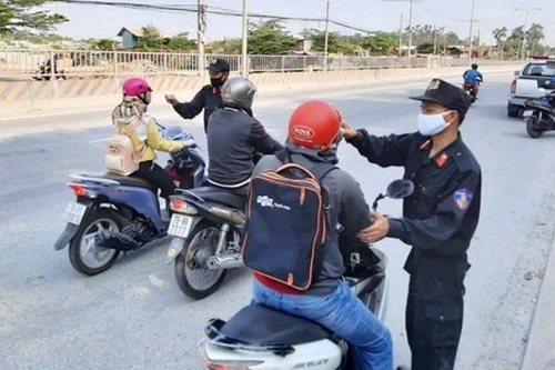 Địa phương áp dụng chính sách phòng, chống dịch khắt khe, doanh nghiệp gặp khó khăn