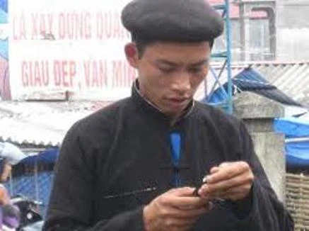 Lần đầu tiên ra mắt tổng đài di động hỗ trợ 7 ngôn ngữ dân tộc