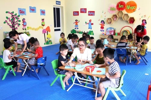 Dân số Việt Nam sẽ đạt 100 triệu người vào trung tuần tháng 4-2023