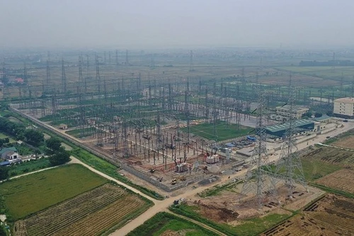 Đóng điện thêm một hạng mục dự án đường dây 500kV mạch 3