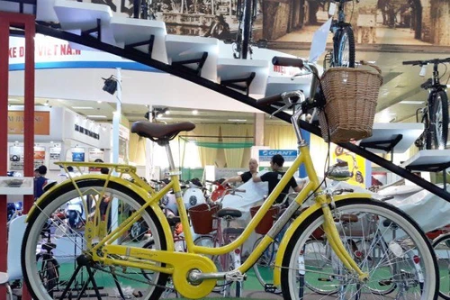 Doanh nghiệp sản xuất quay cuồng trong vòng xoáy tăng giá xăng dầu