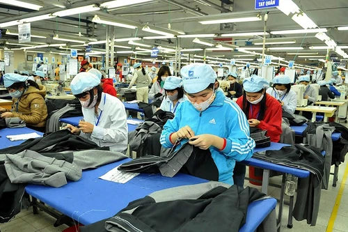 Năm 2024: Chuyên gia dự báo GDP tăng cao nhất 6,5%