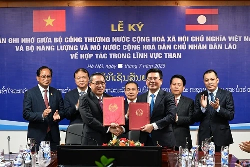 Mỗi năm, Việt Nam có thể nhập 20 triệu tấn than từ Lào