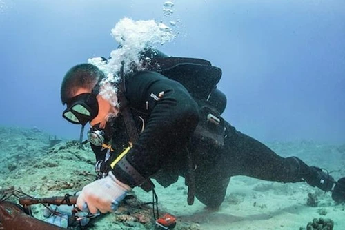 Cáp quang biển AAG lại gặp sự cố, Internet Việt Nam đi quốc tế chập chờn