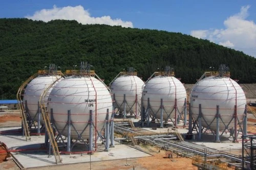 Nhập khẩu xăng dầu đã giảm mạnh