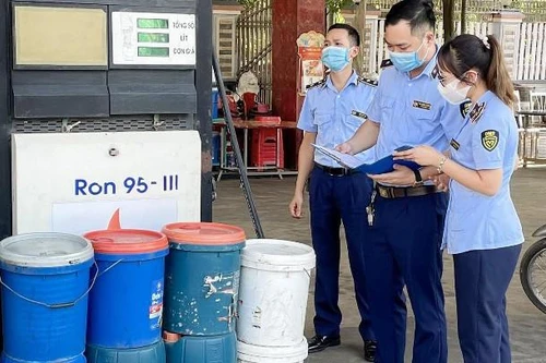 Hà Nội: Đề xuất thu hồi giấy phép thương nhân phân phối xăng dầu của Công ty DV&TM Hải Hà