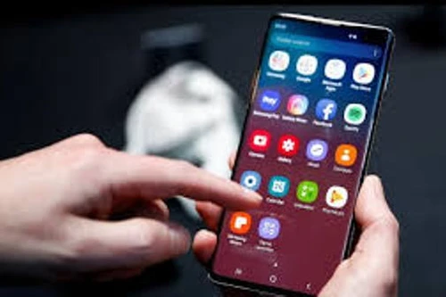 Khoảng 12,4 triệu thuê bao 2G sẽ được hỗ trợ chuyển sang dùng điện thoại thông minh