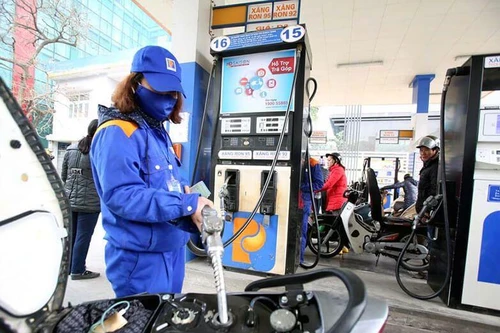 Hà Nội: Cây xăng Petrolimex bán hàng 24/24h từ nay đến 13-11