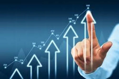 Nâng mức dự báo tăng trưởng kinh tế