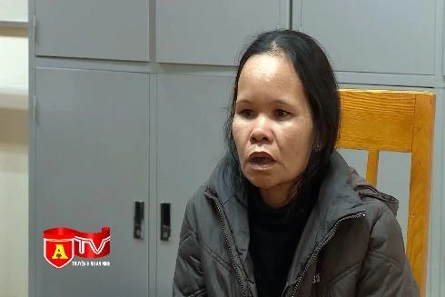 Lật tẩy thủ đoạn của ổ nhóm chuyên móc túi tại bệnh viện