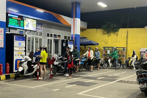 Tổng cục Thuế: Triển khai hóa đơn điện tử tại cửa hàng xăng dầu là việc bắt buộc phải làm