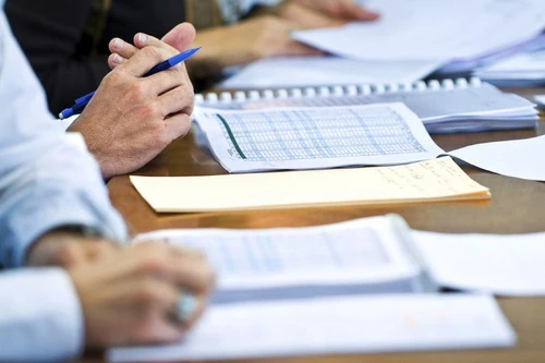 Giám đốc doanh nghiệp bị tạm hoãn xuất cảnh vì nợ thuế... 997 nghìn đồng