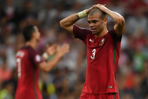 "Lá chắn thép" của Bồ Đào Nha sẵn sàng cho chung kết EURO 2016