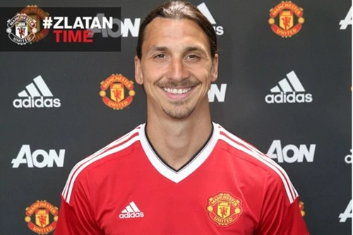 Ibrahimovic tươi rói trong ngày ra mắt M.U