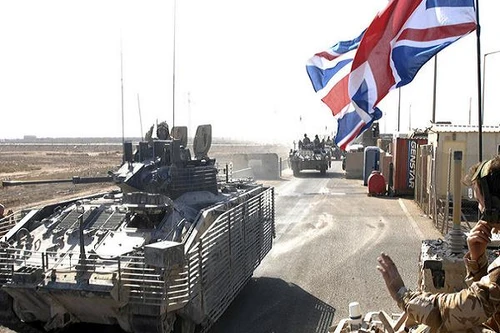 Anh triển khai 1.000 quân cùng xe tăng và pháo tới Baltic đối phó Nga