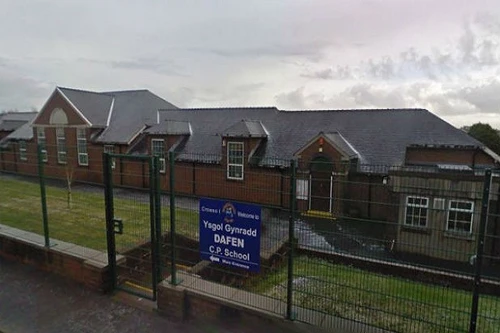 Anh: Hàng nghìn học sinh phải sơ tán do đe dọa đánh bom 