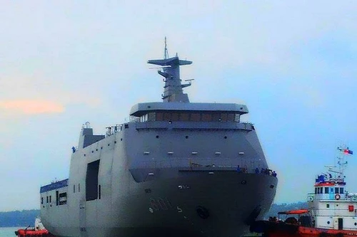 Philippines tiếp nhận tàu vận tải chiến lược đầu tiên từ Indonesia