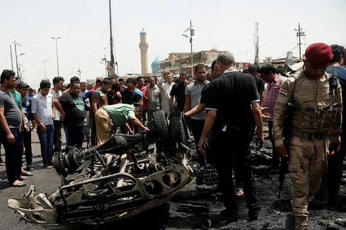 Gần 100 người thương vong trong vụ đánh bom xe hơi kinh hoàng tại Baghdad