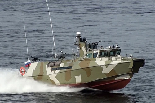 Hải quân Nga chuẩn bị tiếp nhận hơn 10 tàu tuần tra cao tốc Raptor 