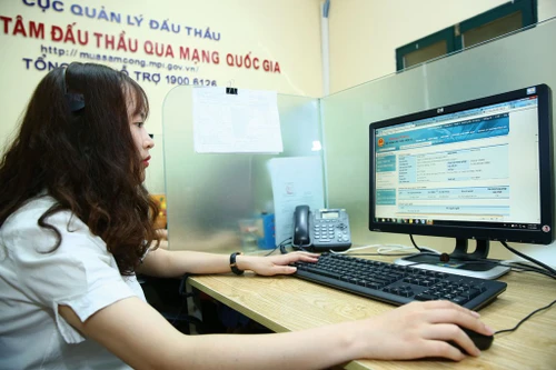 Chính thức áp dụng quy định mới nhất về lộ trình, chi phí đấu thầu qua mạng