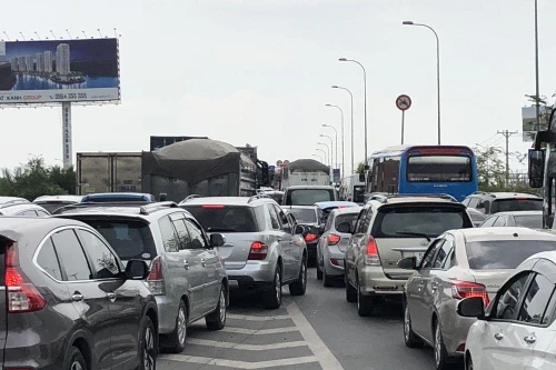 Quy định mới nhất về mức thu lệ phí trước bạ với xe máy, ô tô, nhà đất