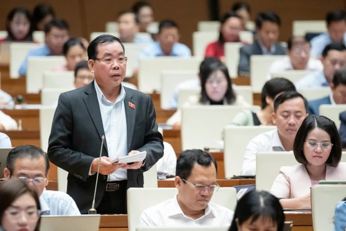 Việc đầu tư cho nghiên cứu khoa học công nghệ, đổi mới sáng tạo còn rất hạn chế!