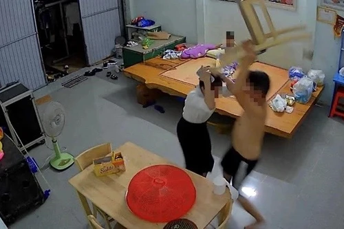 Đề xuất mới nhất của Bộ Công an về giám sát thực hiện quyết định cấm tiếp xúc 