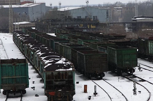 EU có thể "khuyên" Ukraine mua than từ Nga để cải thiện quan hệ