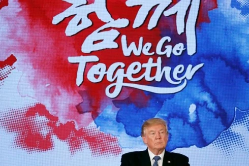 Những khoảnh khắc ấn tượng của Tổng thống Mỹ và phái đoàn tại Đông Á (2)