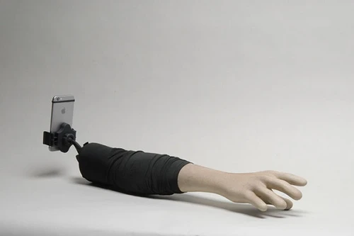 Kỳ quặc: Gậy “tự sướng” giúp bạn bớt cô đơn