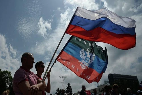 Lãnh đạo Donetsk và Lugansk tuyên bố muốn gia nhập Nga