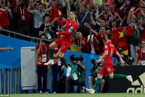 [ẢNH] Báo Italia: Ronaldo quay lại Man United ngay sau khi kết thúc World Cup 2018