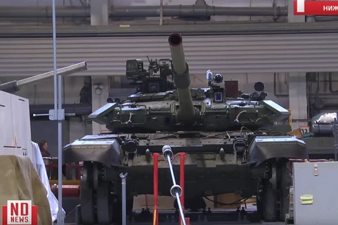 [ẢNH] Nga bắt đầu lắp ráp xe tăng T-90 cho Việt Nam?