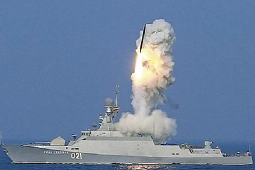 Nga biên chế 2 tàu từng làm IS khiếp sợ cho Hạm đội biển Đen