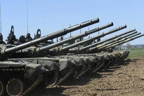 Quân khu phương Đông của Nga tiếp nhận hơn 30 xe tăng chiến đấu chủ lực