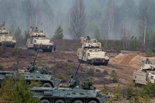 Mỹ triển khai trang bị tiền trạm tại châu Âu, sẵn sàng đối phó Nga