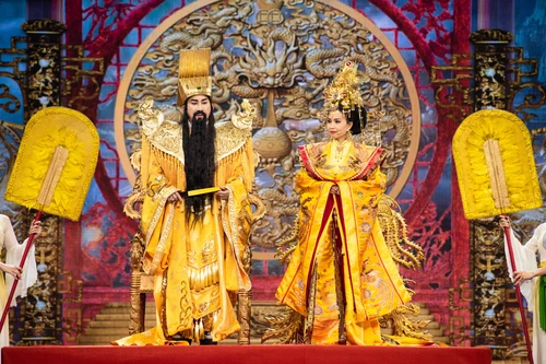 Táo Xuân 2024 hé lộ tạo hình "độc" của dàn diễn viên