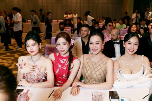 Quỳnh Nga đang điều trị đốt sống cổ vẫn thi "Bước nhảy Hoàn vũ 2024"