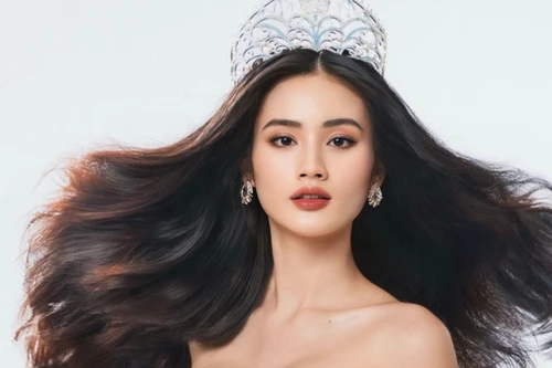 Lý do Hoa hậu Ý Nhi bất ngờ về nước sau nửa năm đi du học